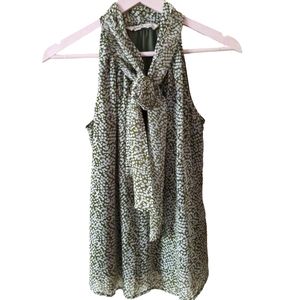 Women's Sleeveless Blouse